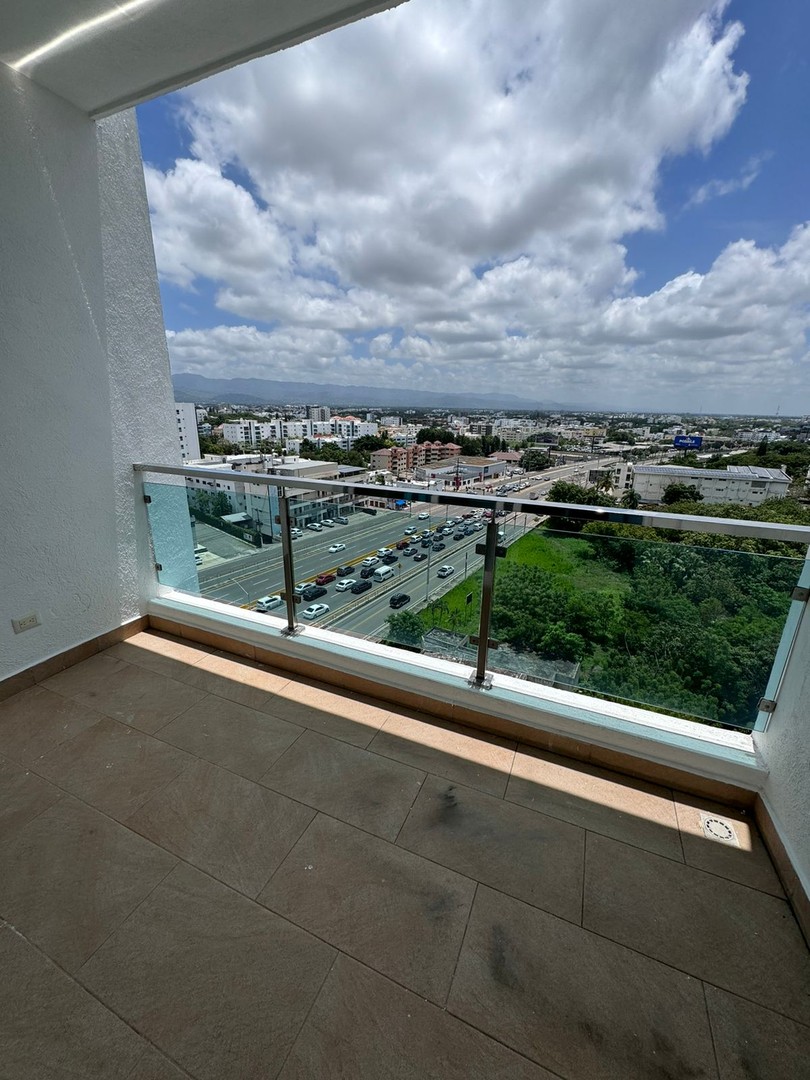 apartamentos - Hermoso penthouse en venta 
📍Autopista Duarte , próximo a Pucmm


🟡286 metros
 1
