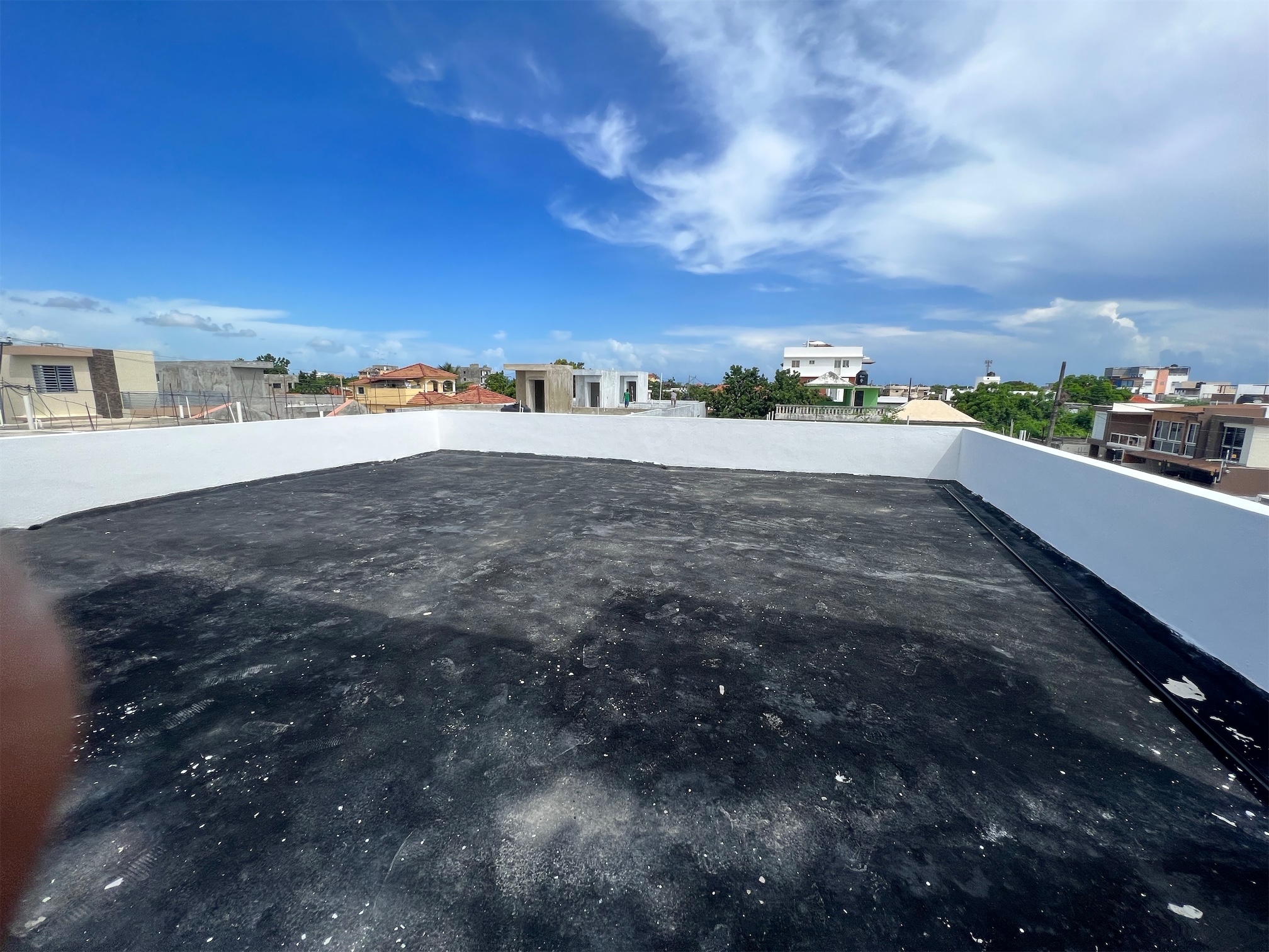casas - Venta de casa con piscina en la autopista de san Isidro brisa oriental  6