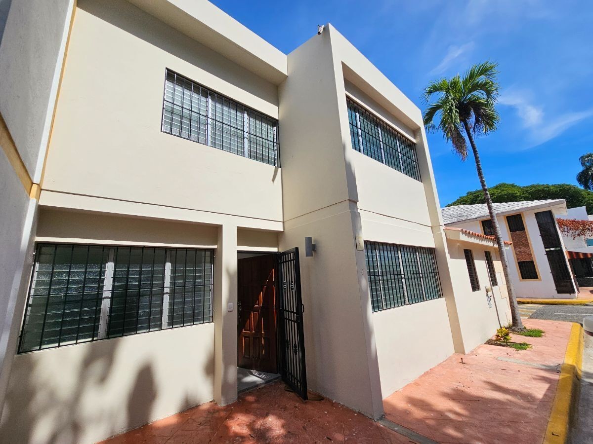 casas - Alquiler de casa en La esperilla Residencial cerrado