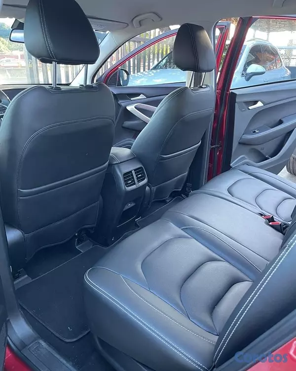 jeepetas y camionetas - CHEVROLET CAPTIVA LT 2022 9