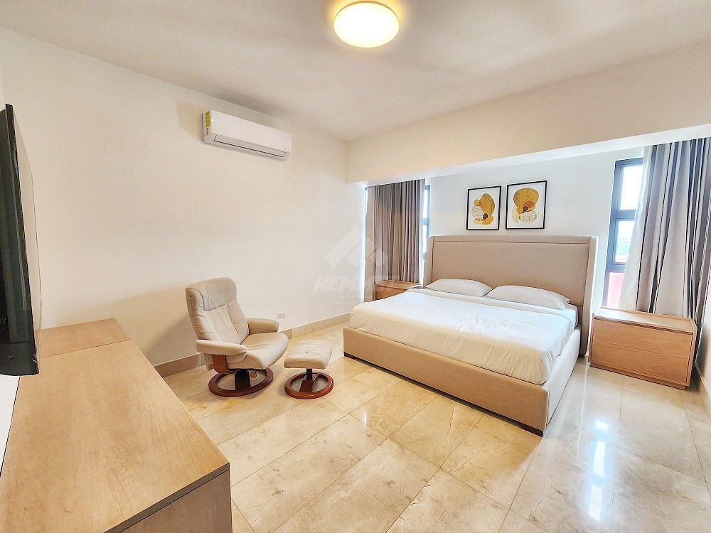 apartamentos - AMUEBLADO ESTRENAR ASCENSOR Y AREA SOCIAL LA ESMERALDA SANTIAGO