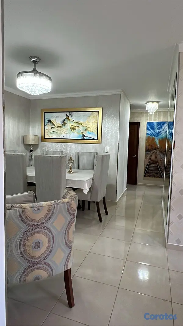 apartamentos - Apartamento Remodelado, con Aire acondicionado, Walking Closet, Inversor, Lampar 9