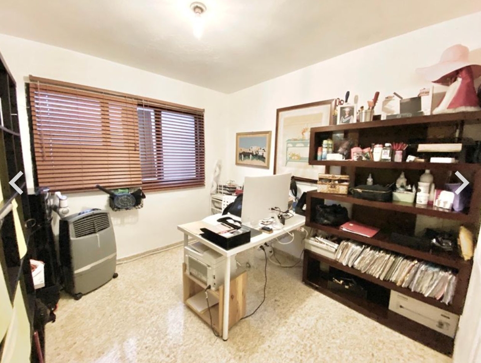 apartamentos - Venta espacioso apart.,
Remodelado, con vista al mar! (6to. piso). 3
