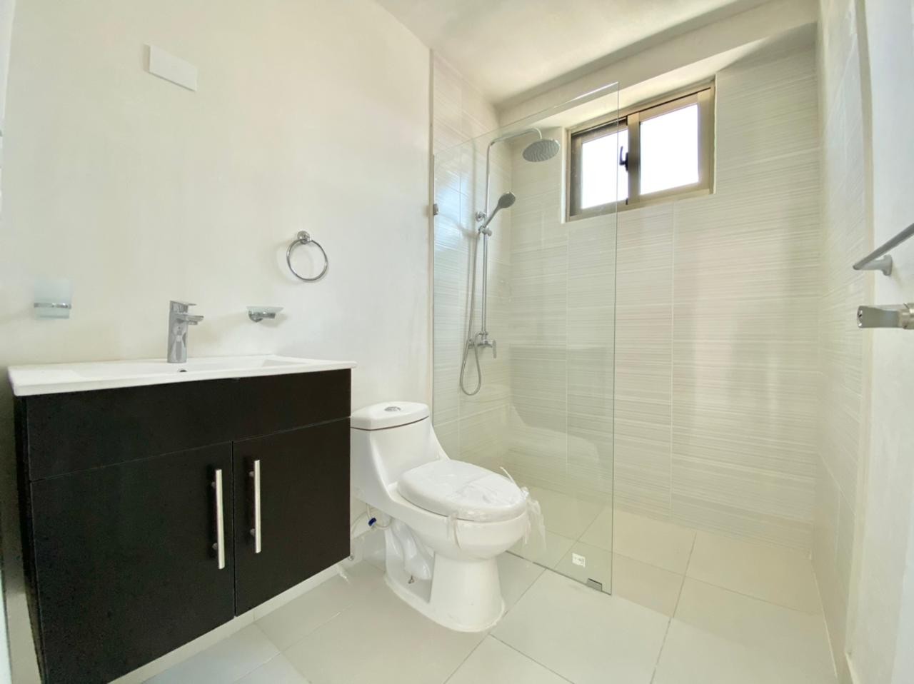 apartamentos - Apartamento nuevo en Evaristo Morales  4