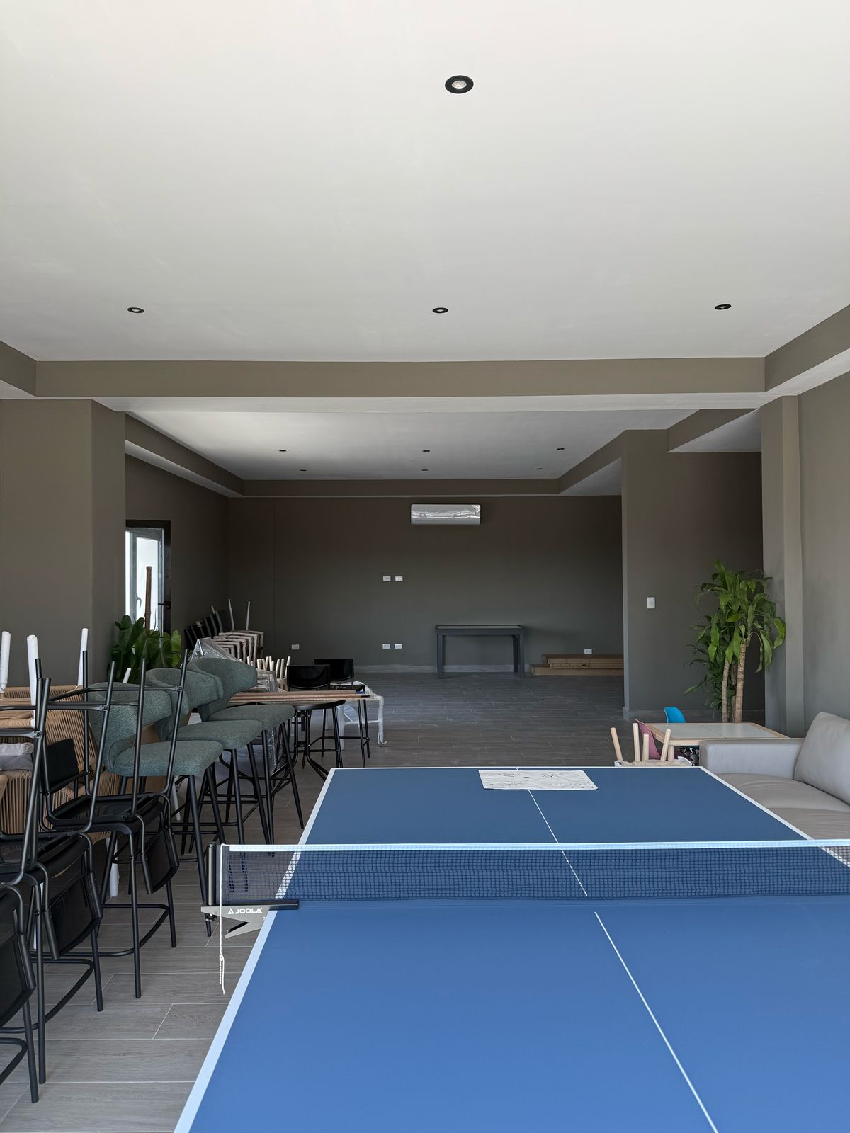 apartamentos - Apto con hermosa vista panorámica, justo encima de la Plaza Comercial Paseo 27 5