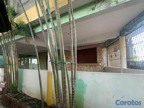 casas - Se vende casa en Respaldo Los Tres Ojos 4