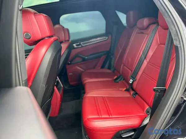 jeepetas y camionetas - Porsche Cayenne GTS 2021 7