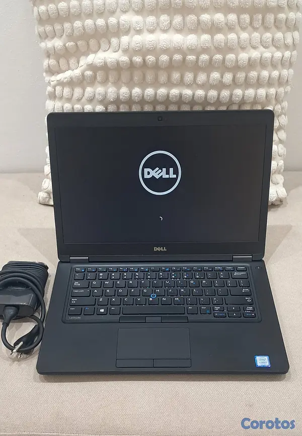 computadoras y laptops - Laptop Dell E5480 i7 2.8Ghz 16GB 256GB SSD M.2  3
