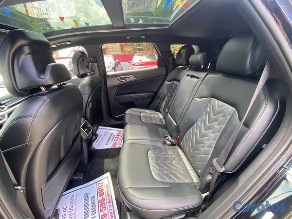jeepetas y camionetas - Kia Sportage X-Line 2023 Recien Importada 9