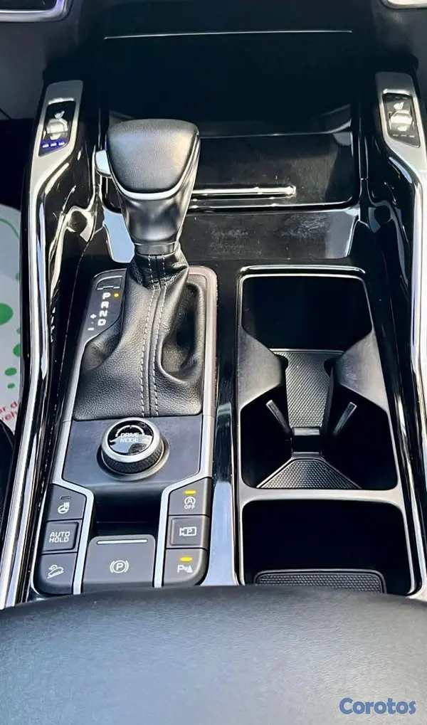 jeepetas y camionetas - Kia Sorento 2023 SX 7