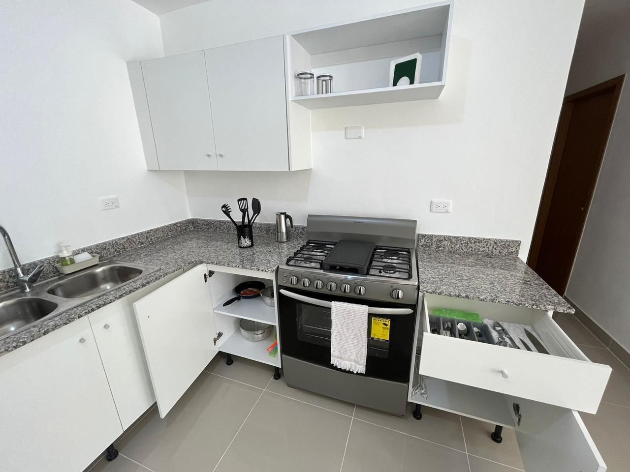 apartamentos - Apartamento Moderno en Res Ciudad Las Cayenas 5