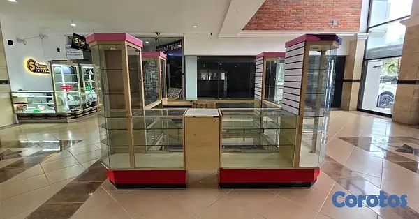 oficinas y locales comerciales - rento modulo de pasillo plaza comercial estrella sadhala  3