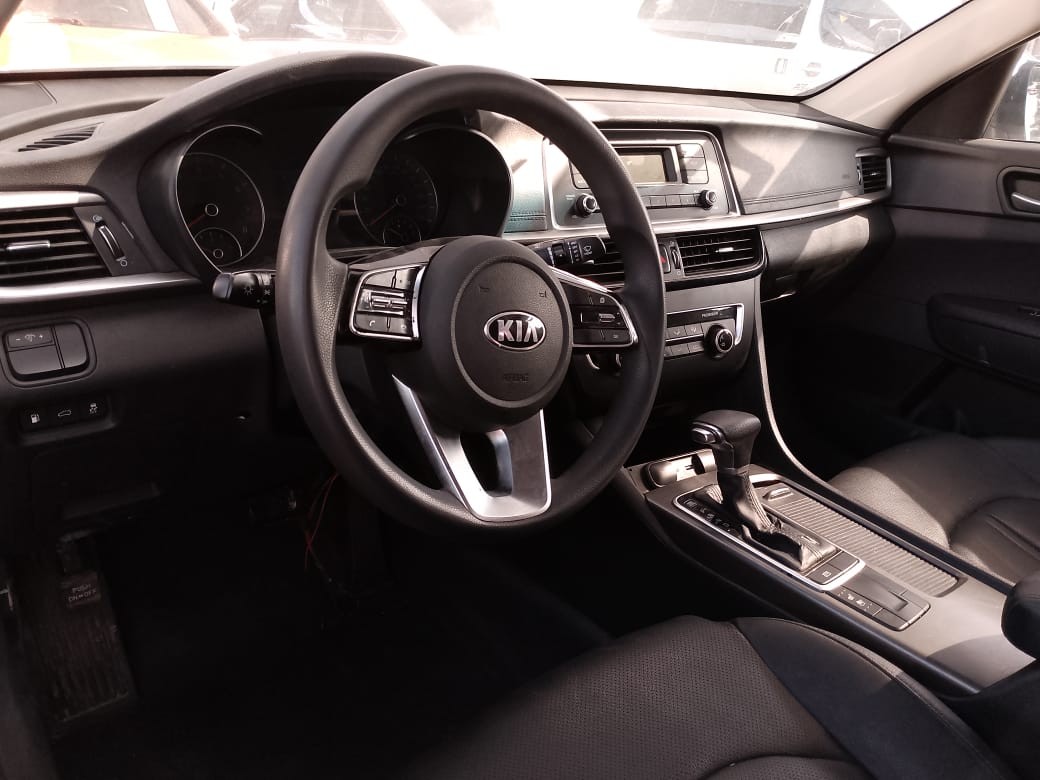carros - KIA K5 2019 BlancoDESDE: RD$ 815,100.00 2