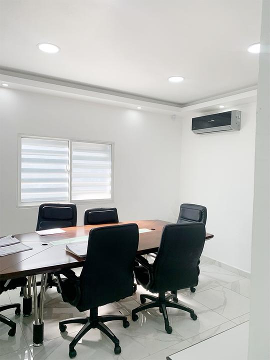 oficinas y locales comerciales - Local en el millon 4
