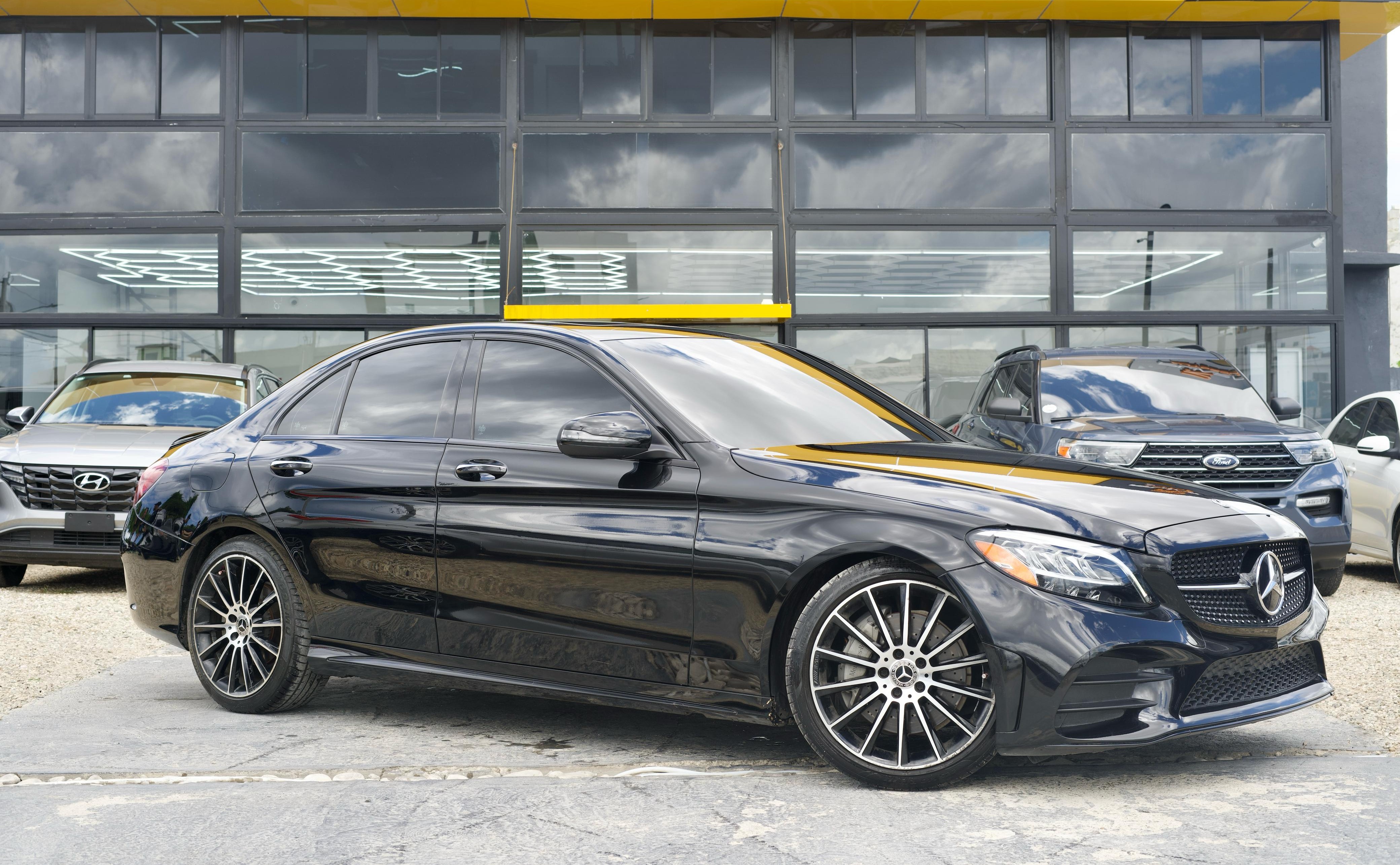 carros - Mercedes Benz C300 2019 8