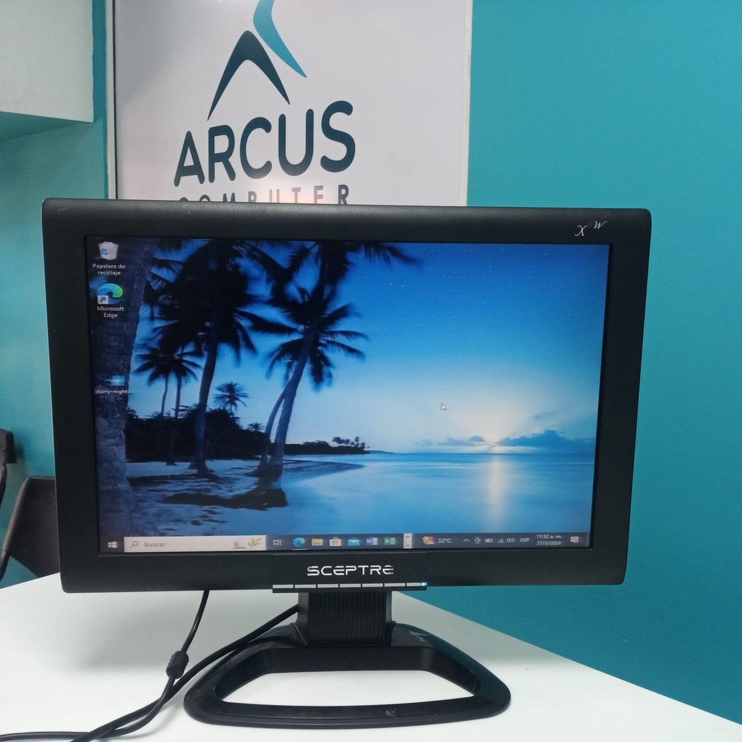 computadoras y laptops - •	MONITOR SCEPTRE X9WG-NAGAV (19 IN)

•	Precio: RD$2,000.00
•	Sin Descuento
•	Fo