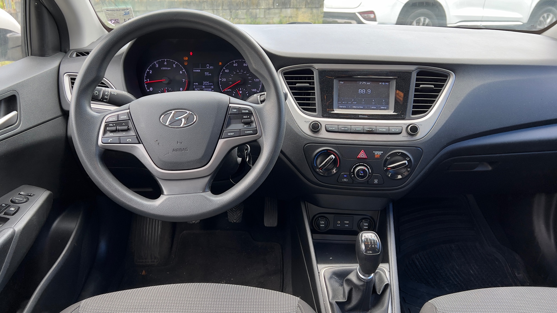 carros - Hyundai Accent 2018 ( MECANICO ) 6