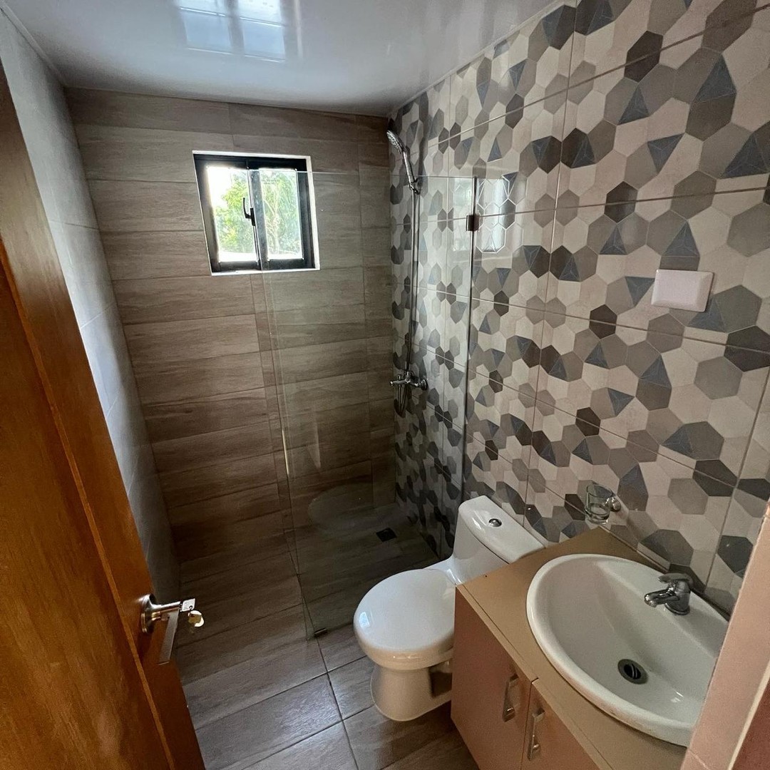 apartamentos - Apartamento 1er Nivel con Patio proximo al HOMS  1
