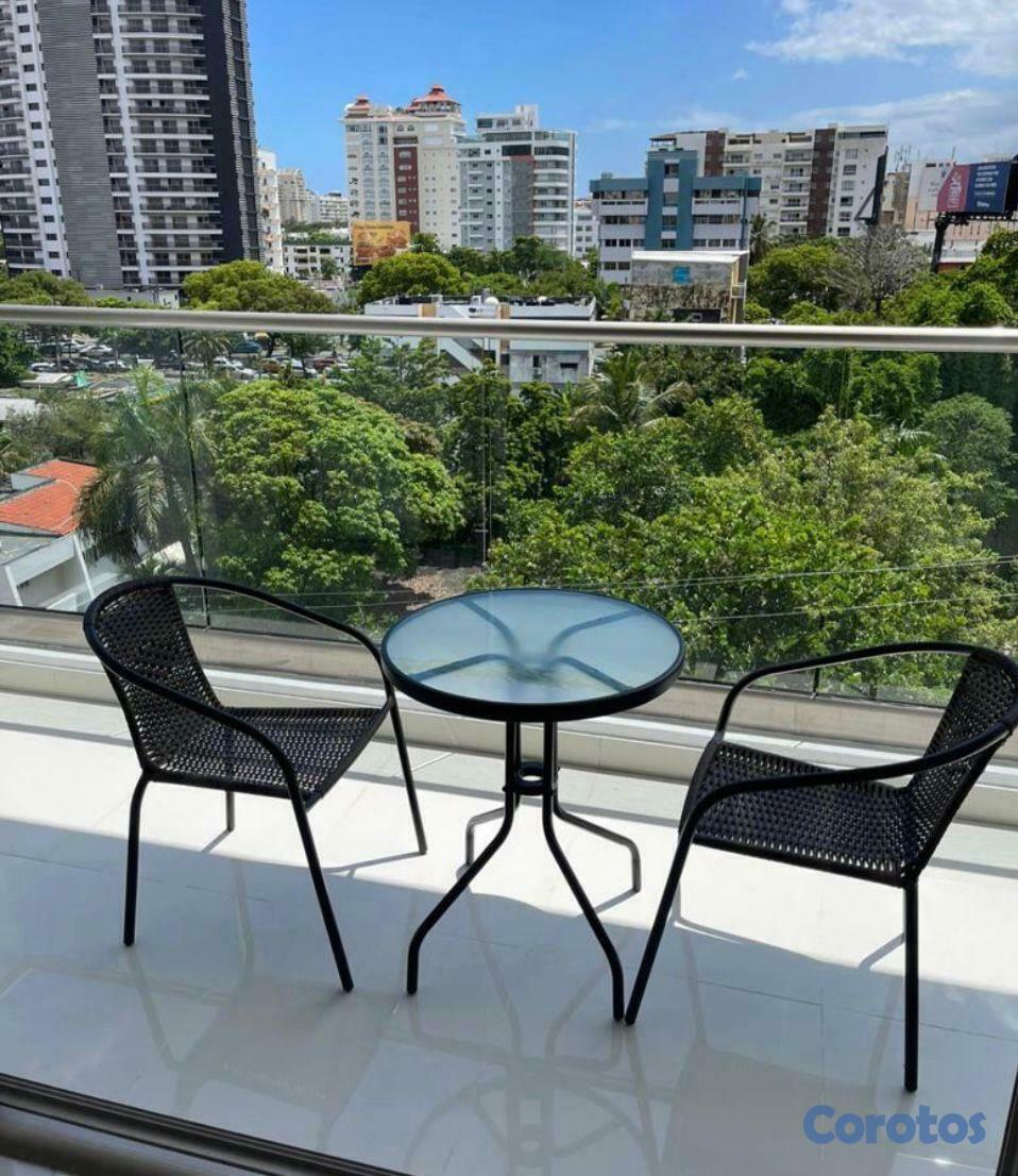 apartamentos - La Julia ideal para ejecutivo torre Moderna 3