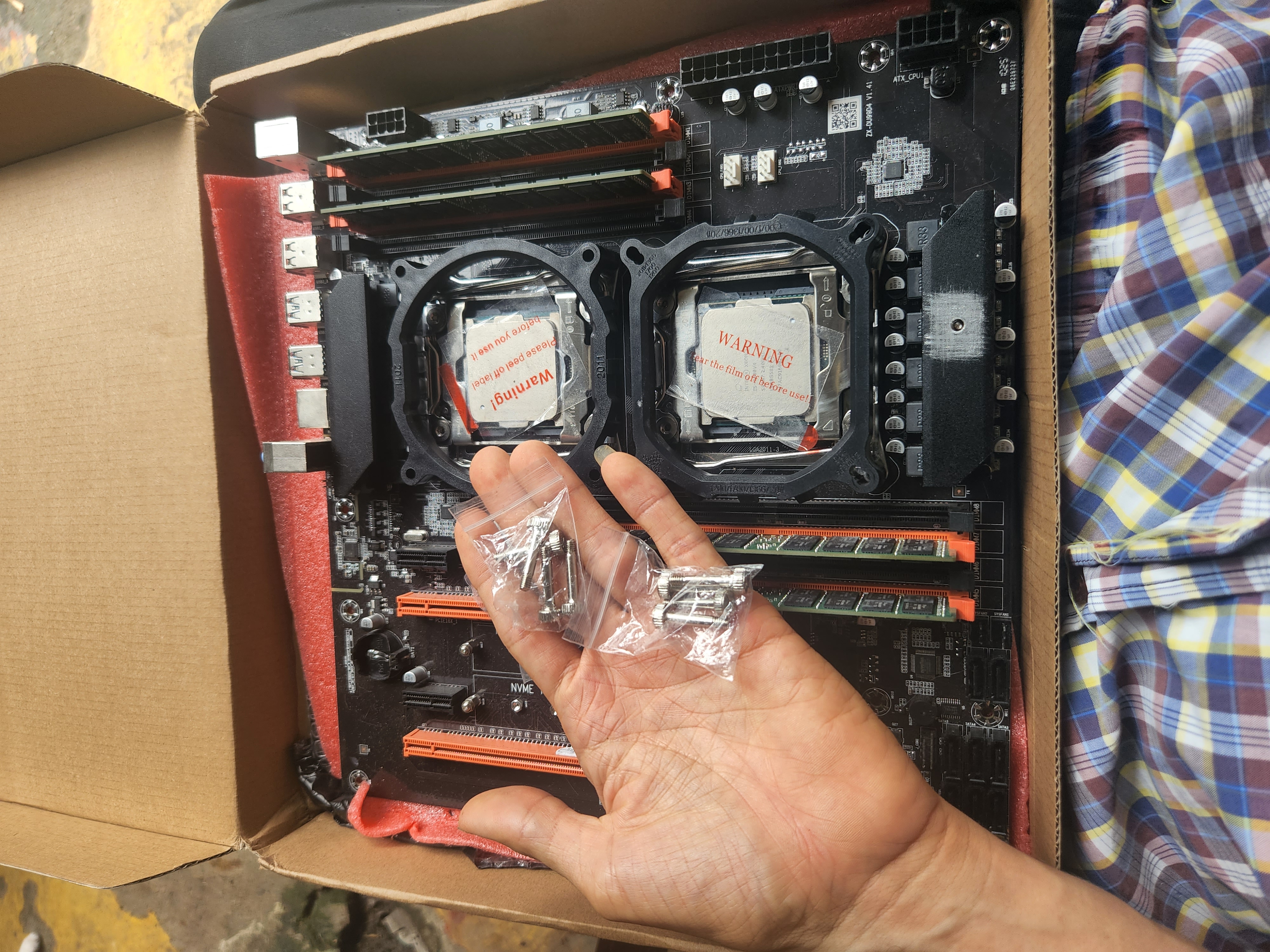 computadoras y laptops - xeon e5 2680v4 con 28 núcleos y 56 hilos ddr4 64gb de ram 4