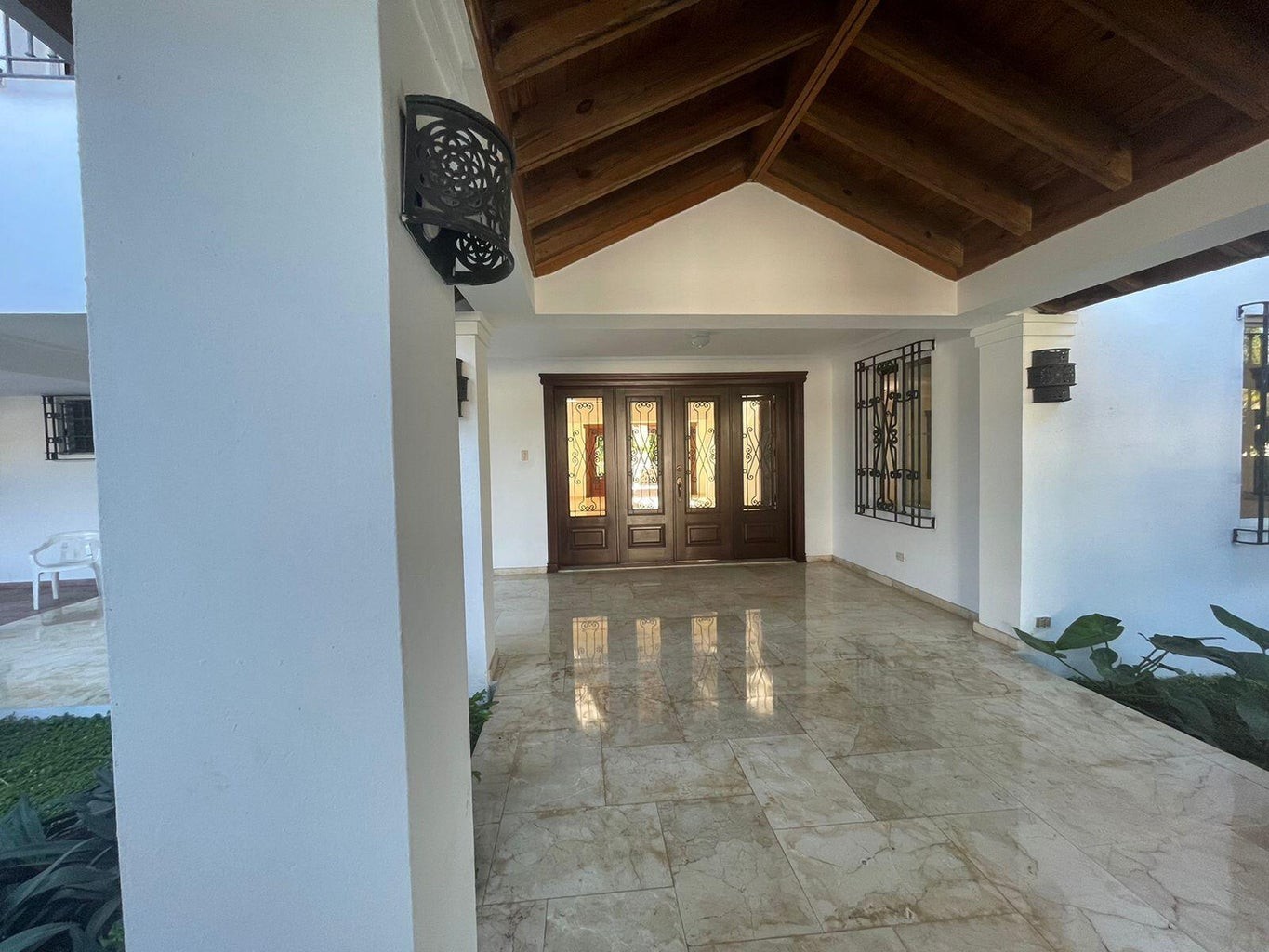 casas - Hermosa casa dúplex ubicada en residencial cerrado 3