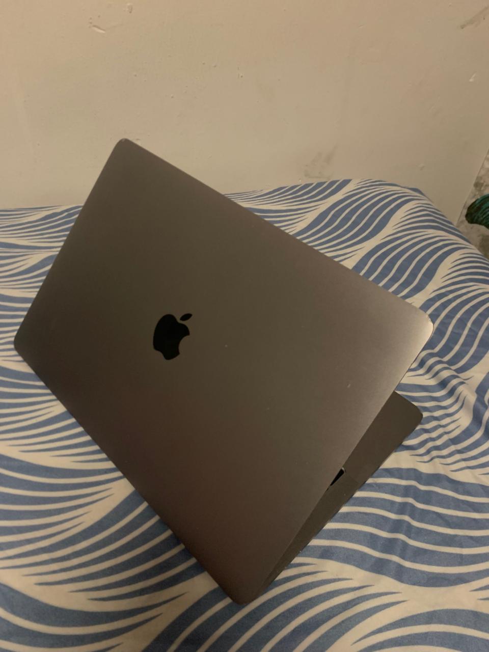 computadoras y laptops - MacbookPro 2019 13-inch  1