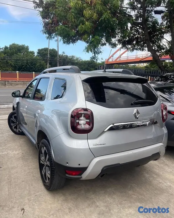 jeepetas y camionetas - RENAULT DUSTER INTENSE 2023 5