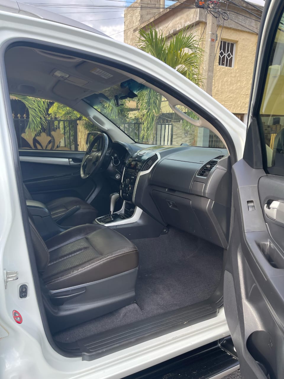jeepetas y camionetas - Isuzu dmax 2013 4