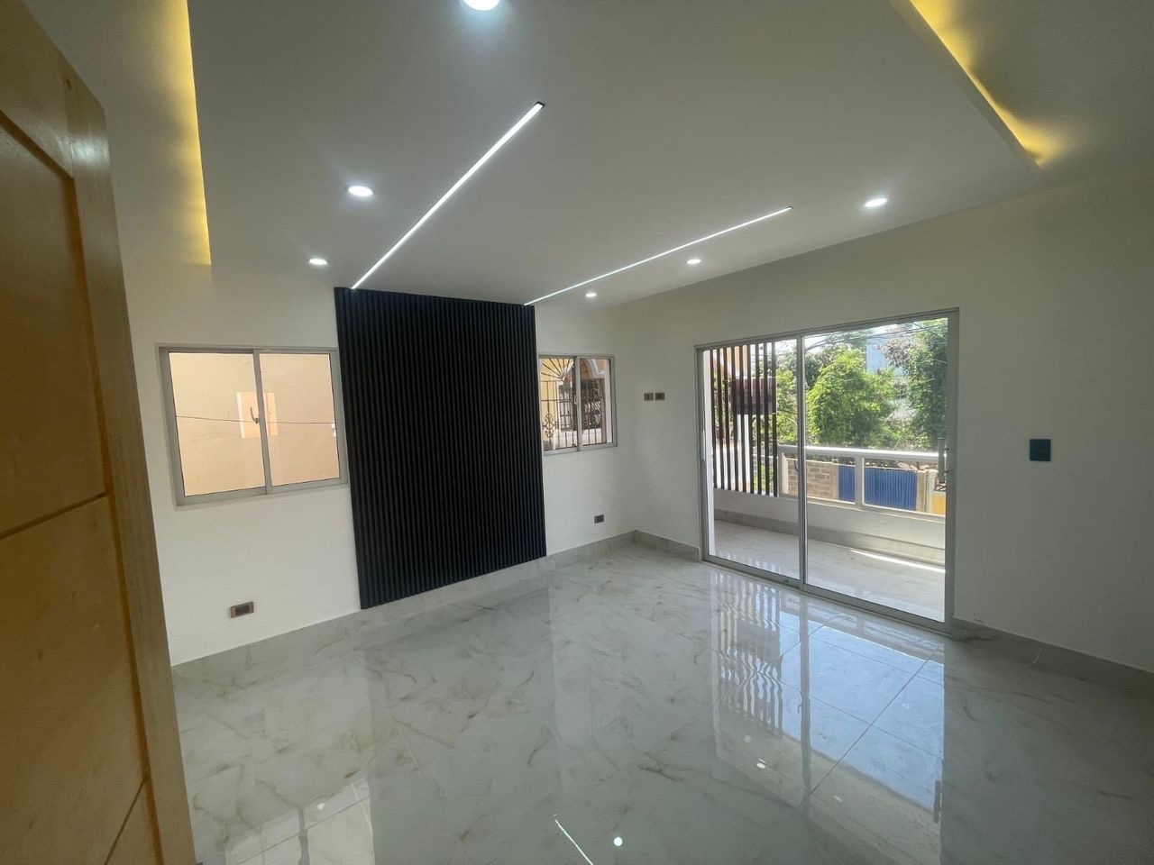 casas - venta de casa en la autopista de san isidro brisa oriental Santo Domingo este  6