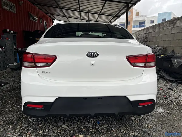 carros - Kia Rio 2020 6