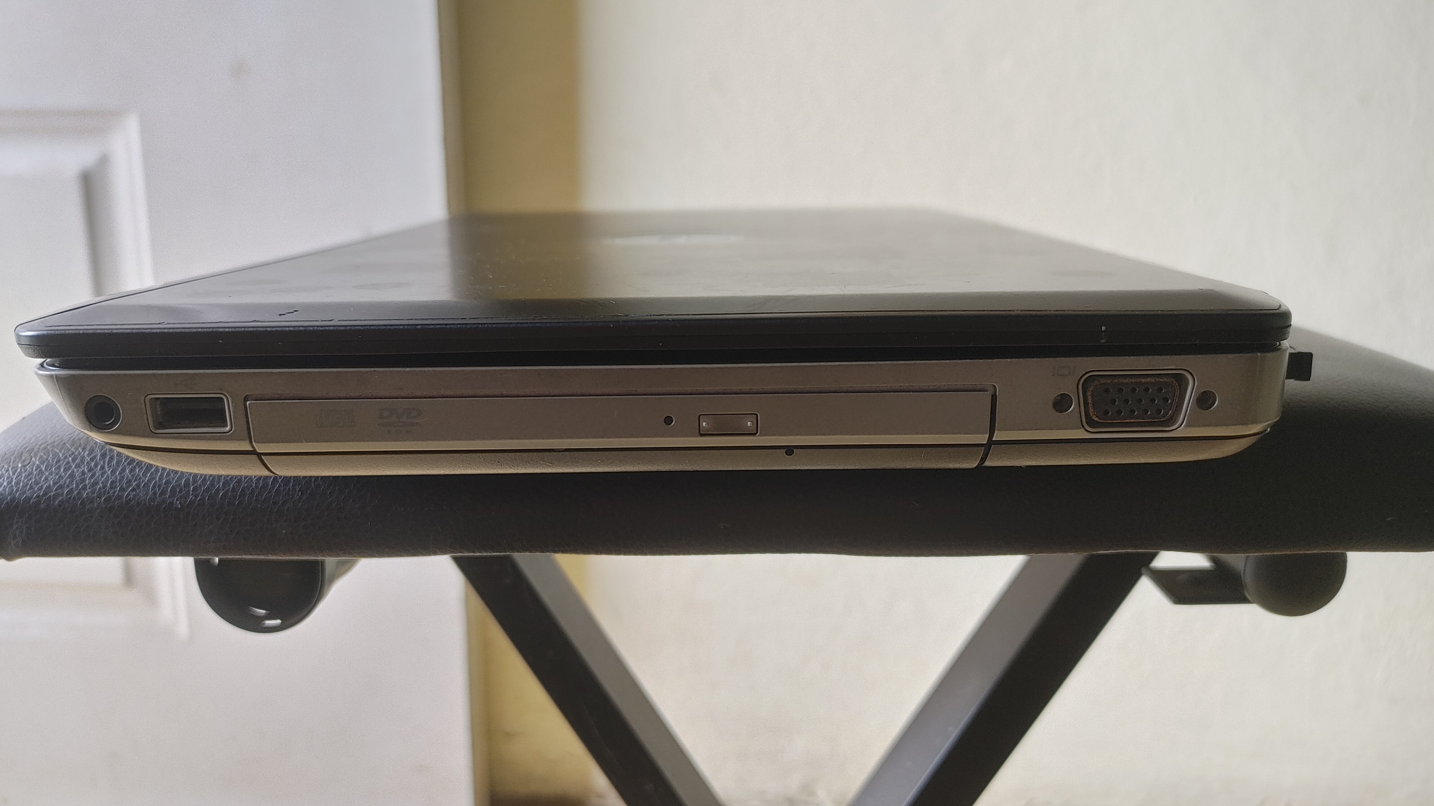 computadoras y laptops - Laptop Dell | 12 RAM | 128 SSD | Lista Para Usar 3