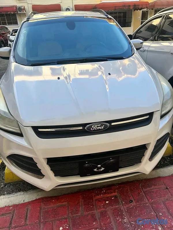 jeepetas y camionetas - Ford Escape 2106 NITIDA 475 mil 3