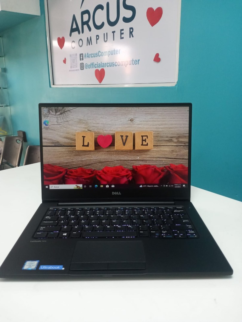 computadoras y laptops - Laptop, Dell Latitude 7370 / 6th Gen, Intel Core m7- 6Y75  / 16GB DDR4 / 128GB S