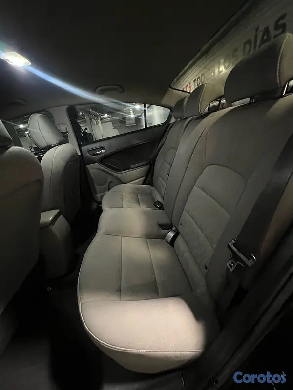 carros - KIA FORTE 2016 en venta 2