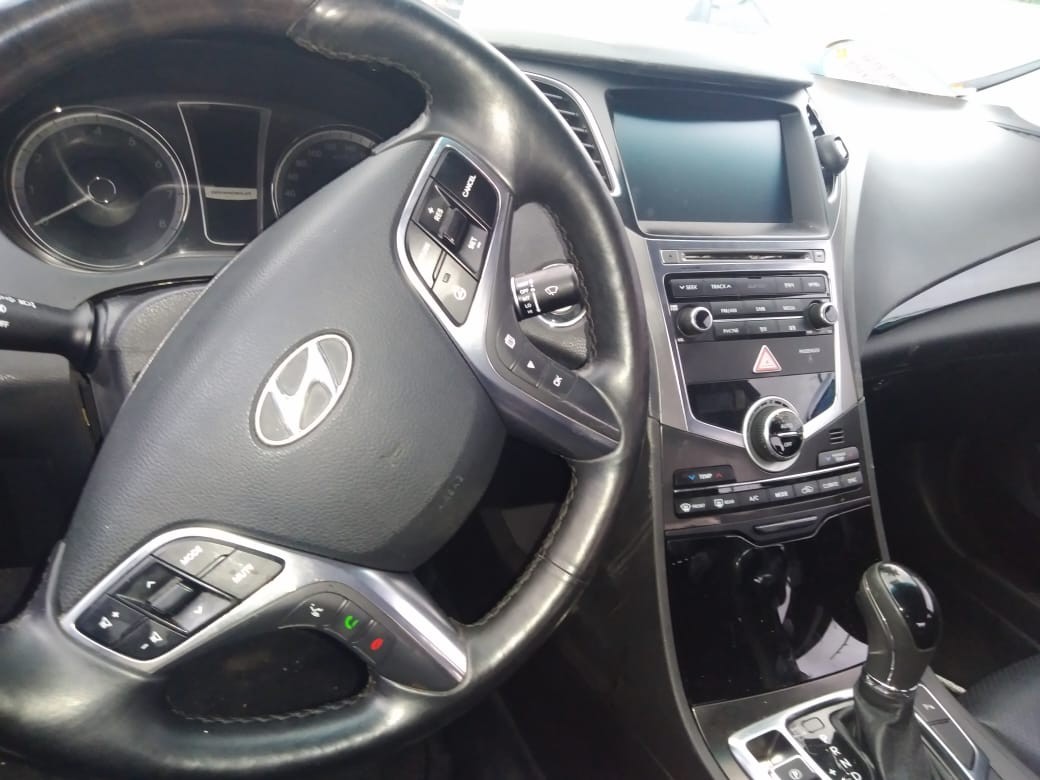 carros - HYUNDAI GRANDEUR 2017 NEGRO 1