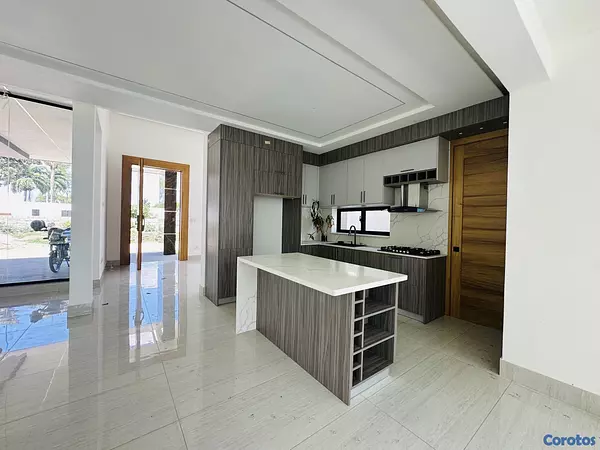 casas - CASA EN VENTA EN GURABO  10