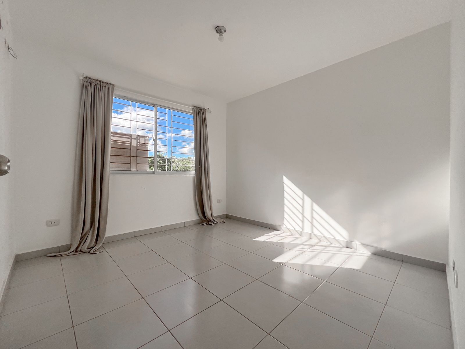 apartamentos - Jacobo Majluta, Apartamento En Venta 3