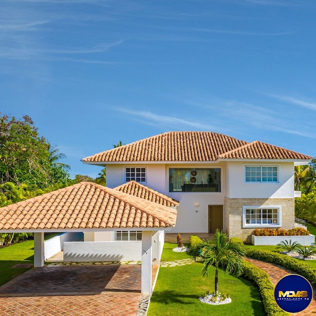 casas vacacionales y villas - Se vende Villa Luxury Ubicada en Punta Cana