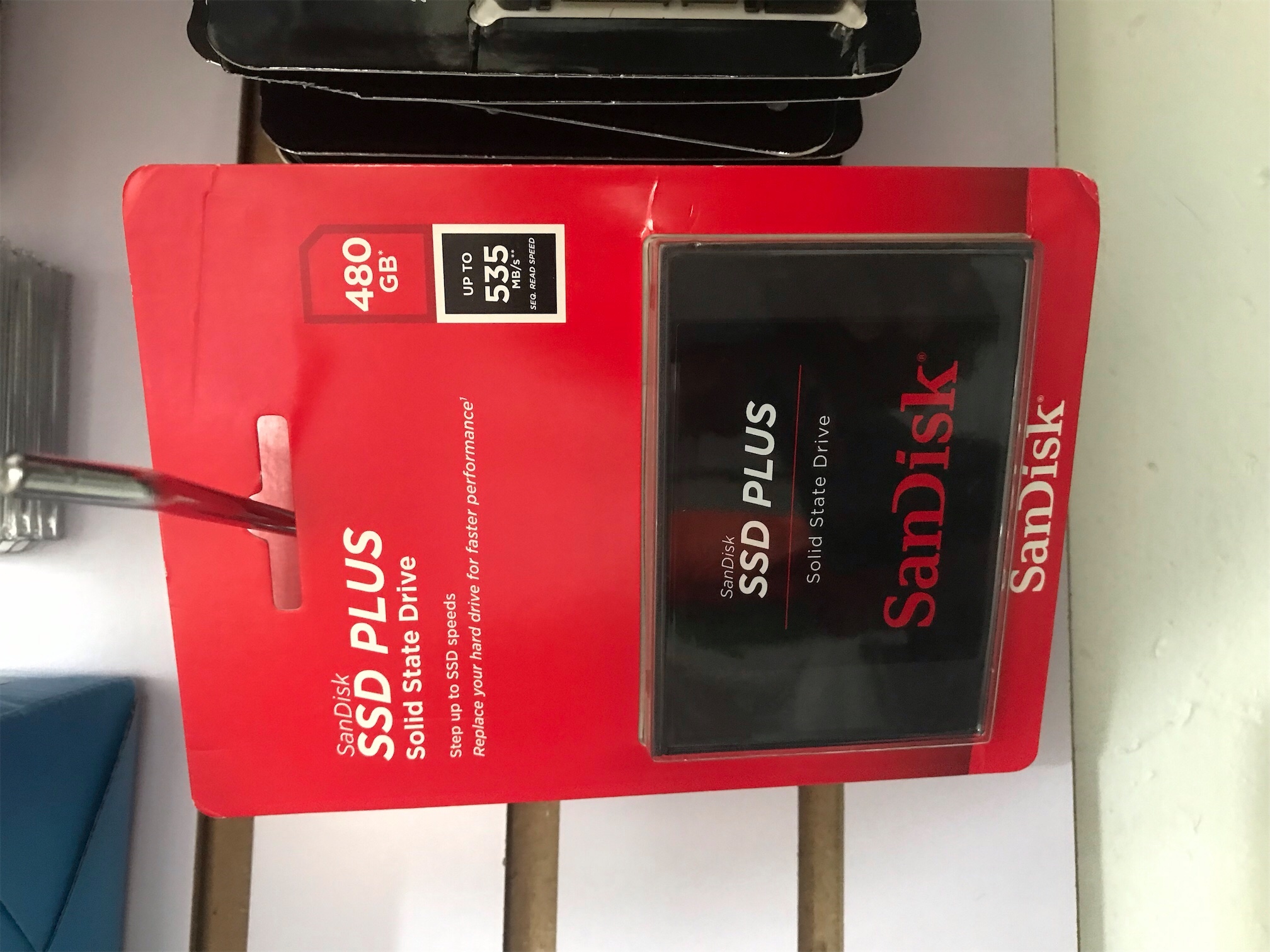 computadoras y laptops - SSD PLUS SANDISK 480GB