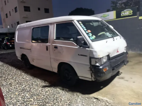 otros vehiculos - Mitsubishi L300 3
