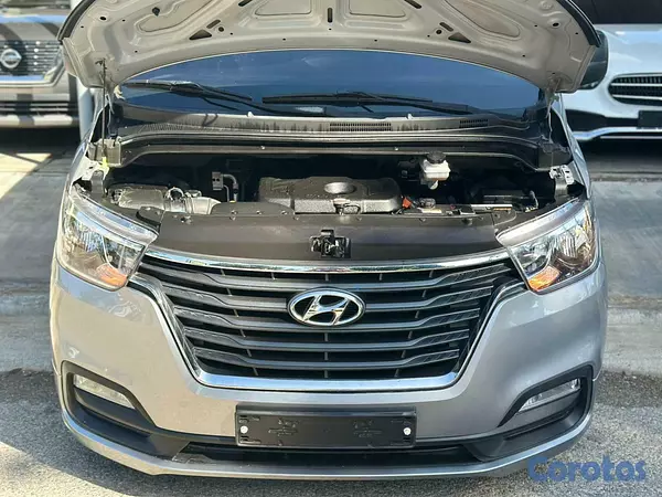 jeepetas y camionetas - 2020 HYUNDAI GRAND STAREX 12 PASAJEROS 6