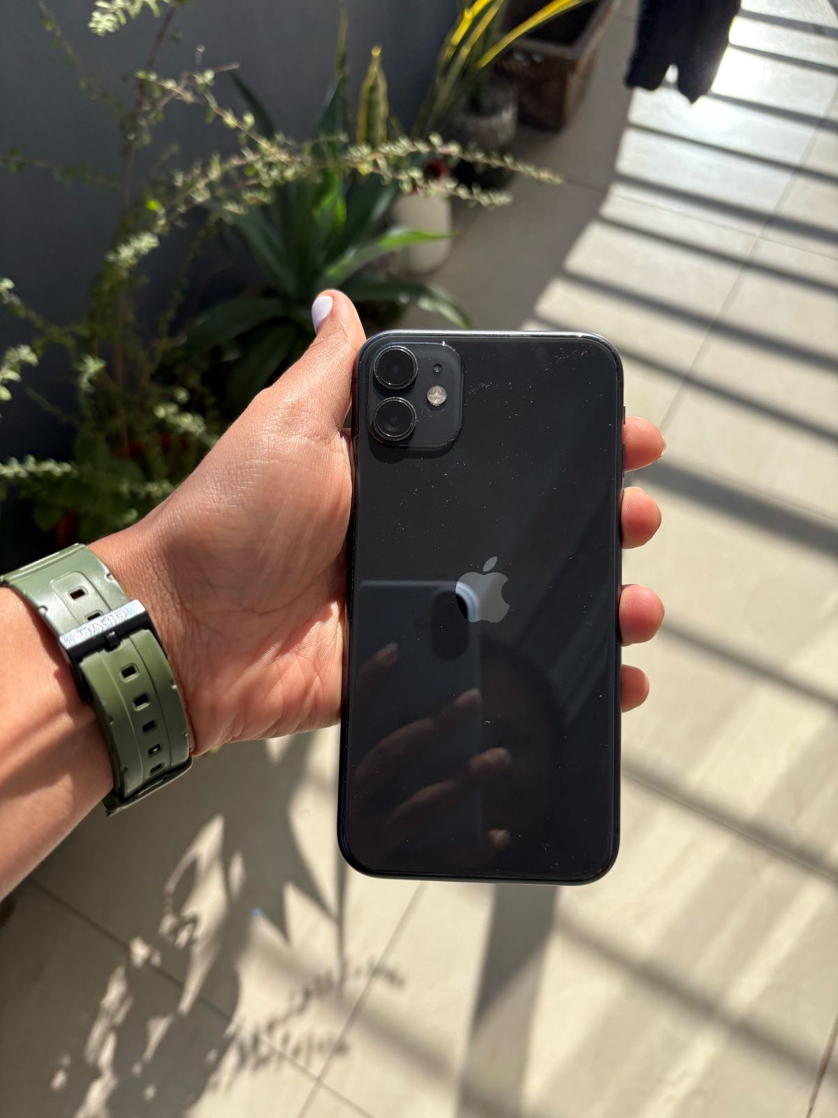 celulares y tabletas - iPhone 11 - 64GB - Como Nuevo