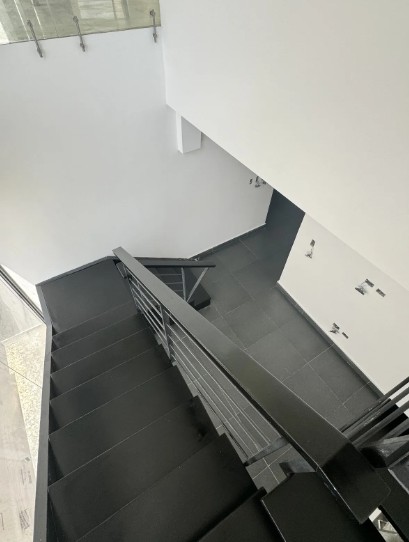 apartamentos - Alquiler de Apartamento en Naco con Linea Blanca 3