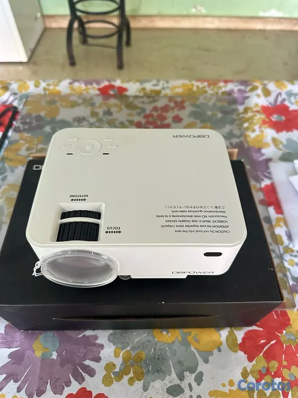 otros electronicos - proyector 2