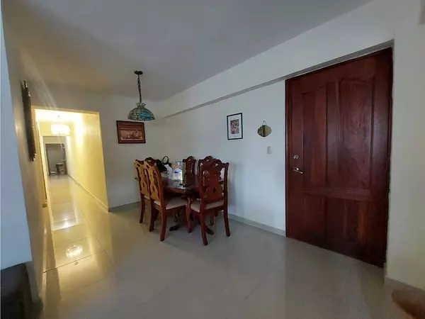 apartamentos - Acogedor Apartamento en 2do. Nivel, Amplia Terraza Techada  9