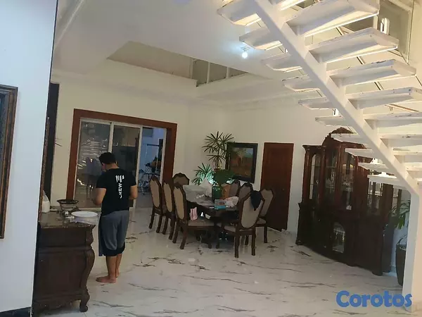 casas - Casa en Venta Santo Domingo Norte 6