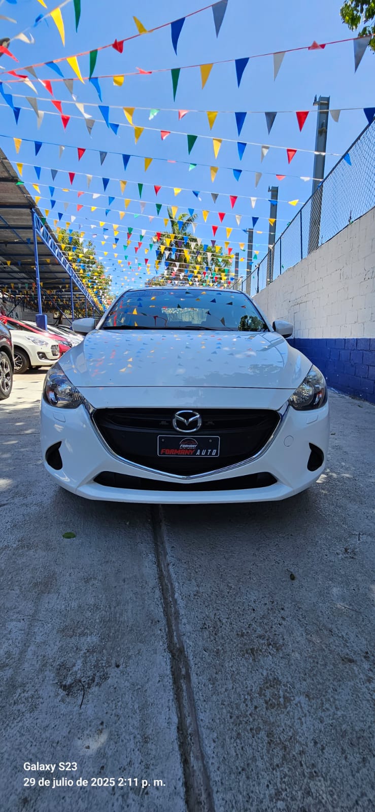 carros - MAZDA DEMIO 3