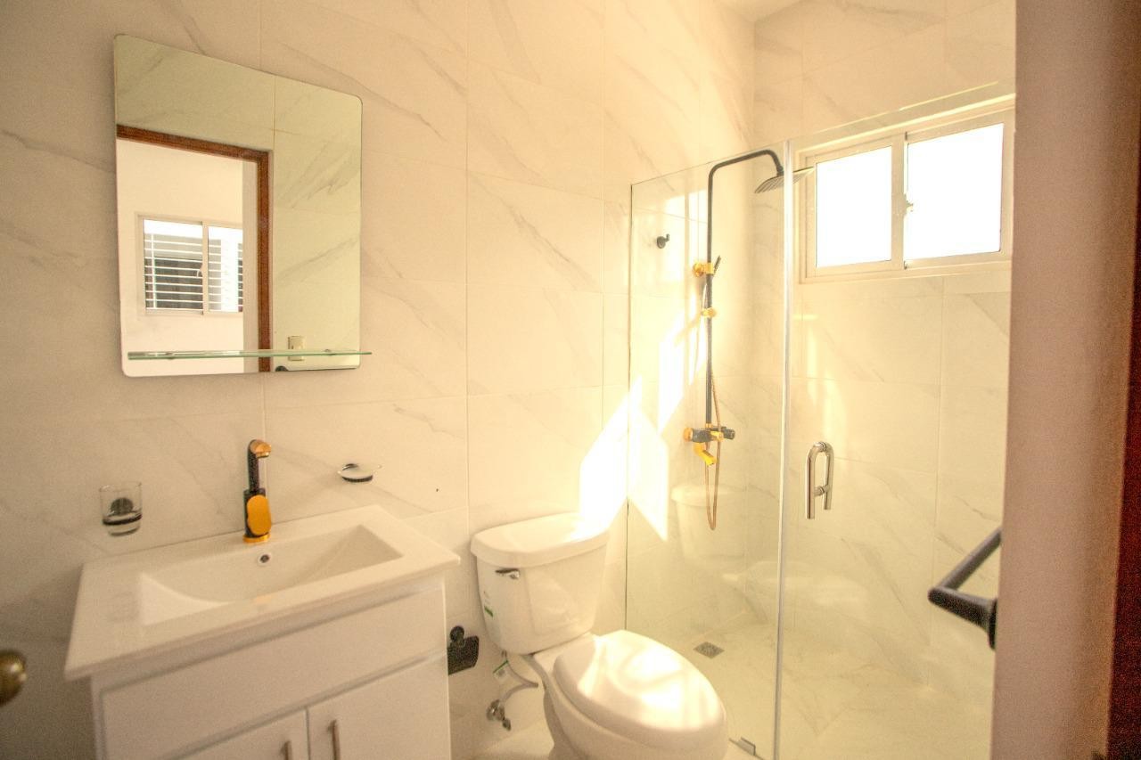 casas - Residencia/Casa con piscina  3