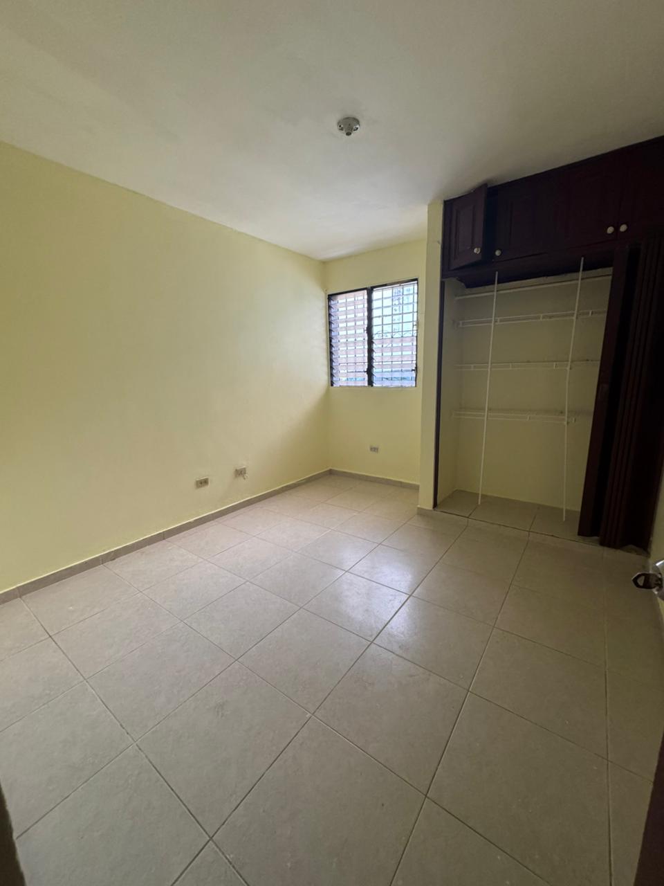 apartamentos - ALQUILO PRIMER Piso de 3 Habitaciones En El Portal