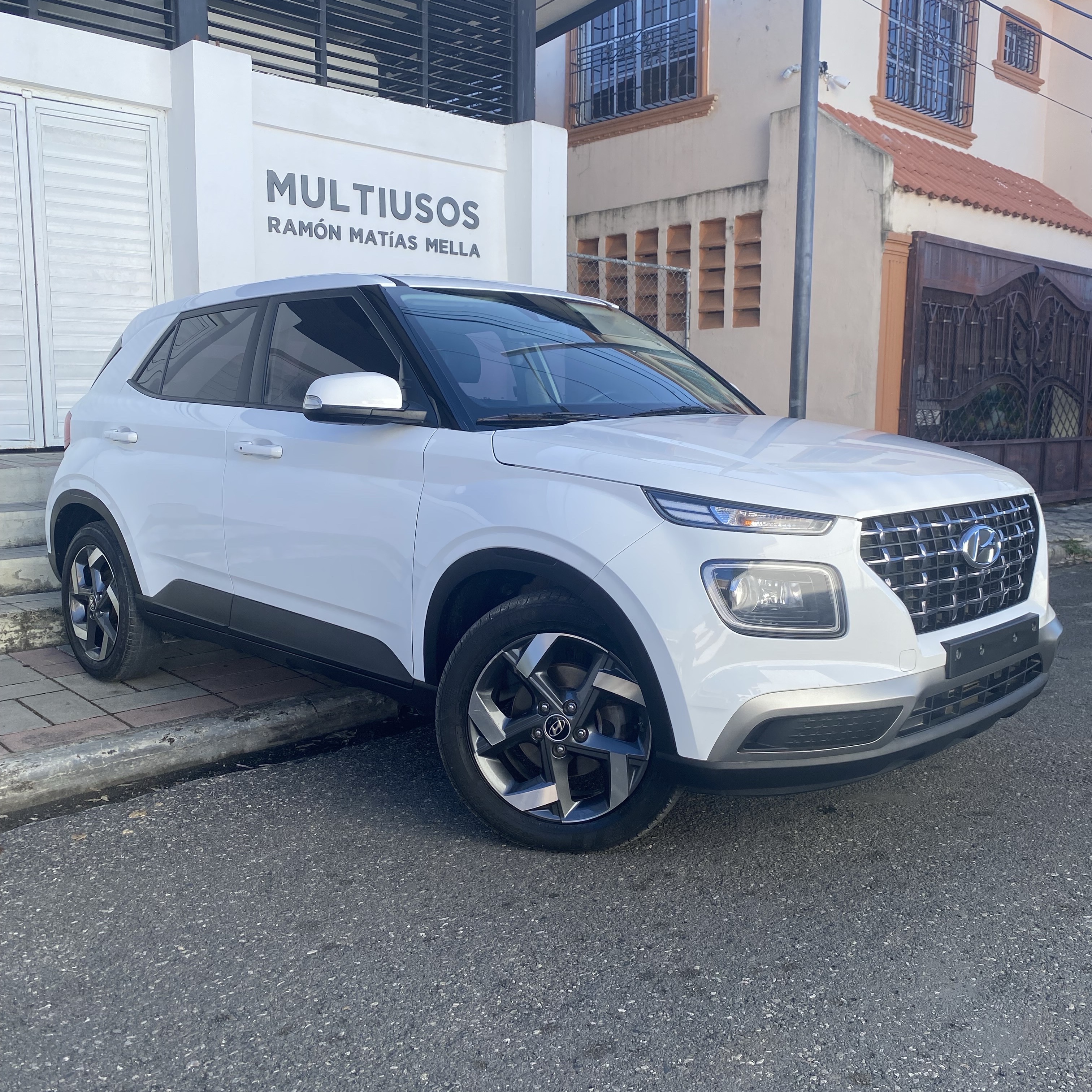 jeepetas y camionetas - 𝙃𝙮𝙪𝙣𝙙𝙖𝙞 𝟮𝟬𝟮𝟬 𝙑𝙀𝙉𝙐𝙀 